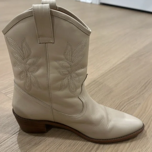 Sézane western style embroidered boots - Picture 3 of 10